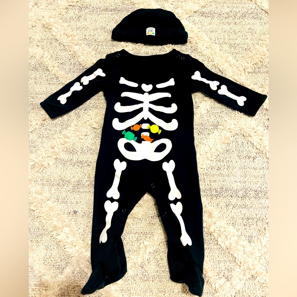 ⭐️skeleton Halloween costume (9M)